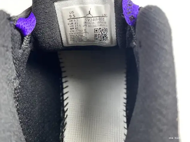 Rep AIR DOERNBECHER JORDAN RETRO CV2469-001 14 '' 0407